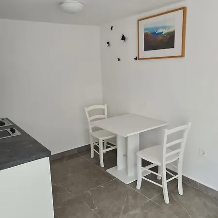 Marton Apartmán Krk Town