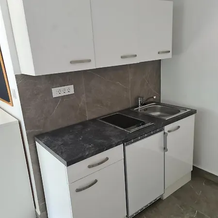 Marton Apartment *
